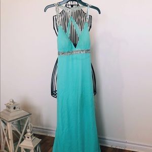 Laura prom dress open back